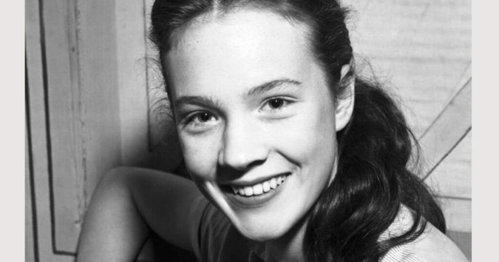 Julie Andrews young age